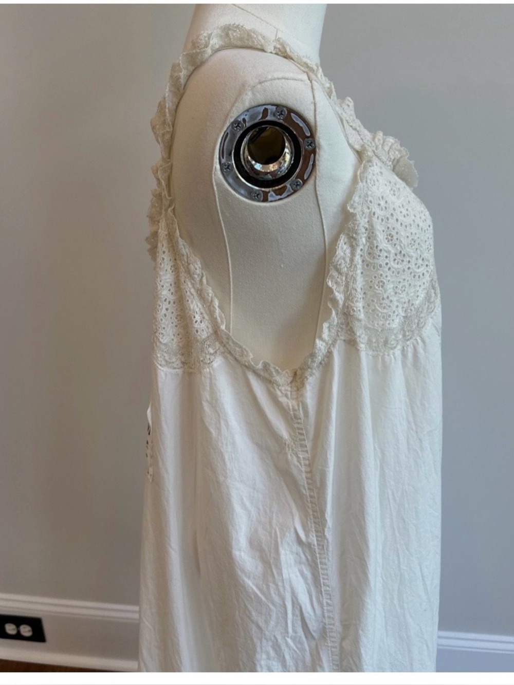 Magnolia Pearl Clementine Dress. Sold out everywhere - Picture 4 of 10